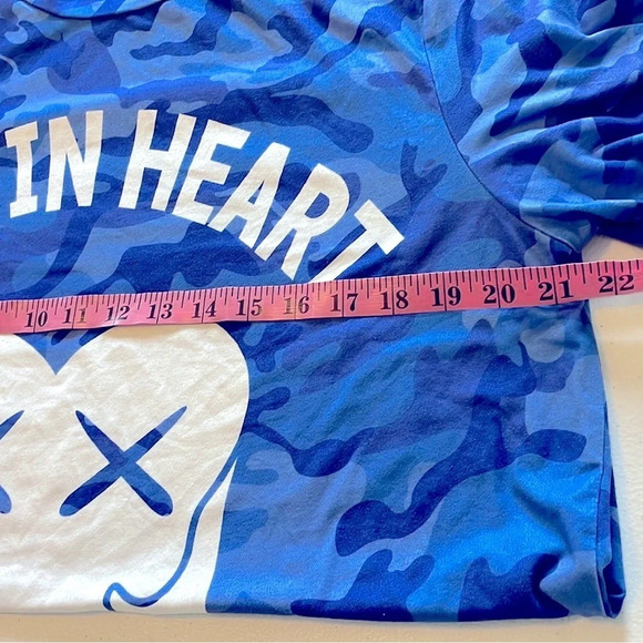 Blush Mark Unisex Tee L “Dip In Heart “ logo Light Blue & Dark Blue Camouflage - Picture 5 of 5